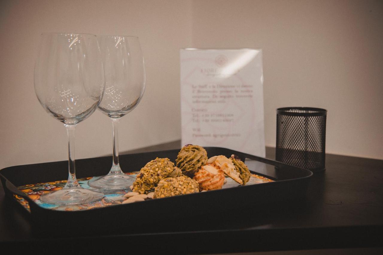 Fiore Dei Templi - Luxury Suite Experience Agrigento Bagian luar foto